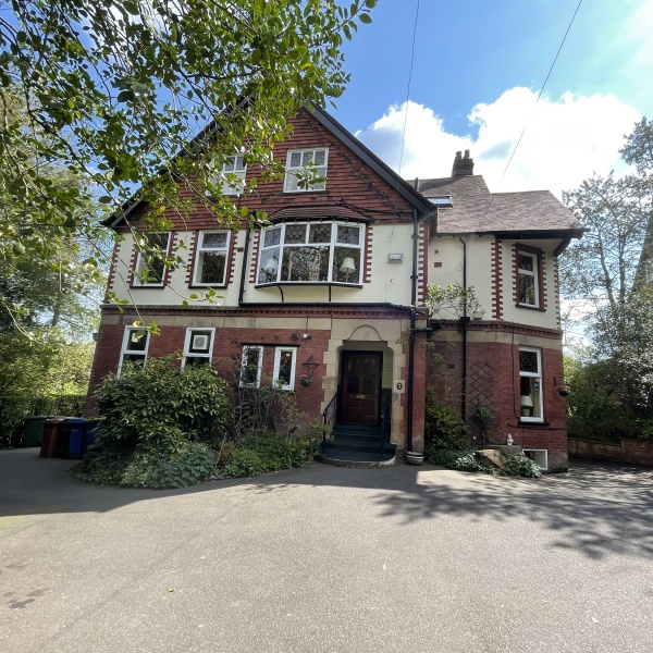 Oakfield Lodge